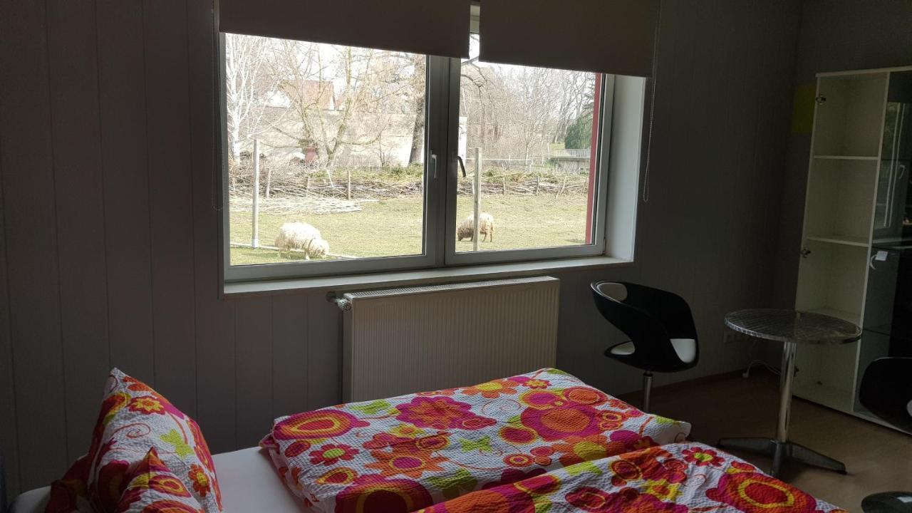 Zimmervermietung Zahn Baalberge Exterior foto