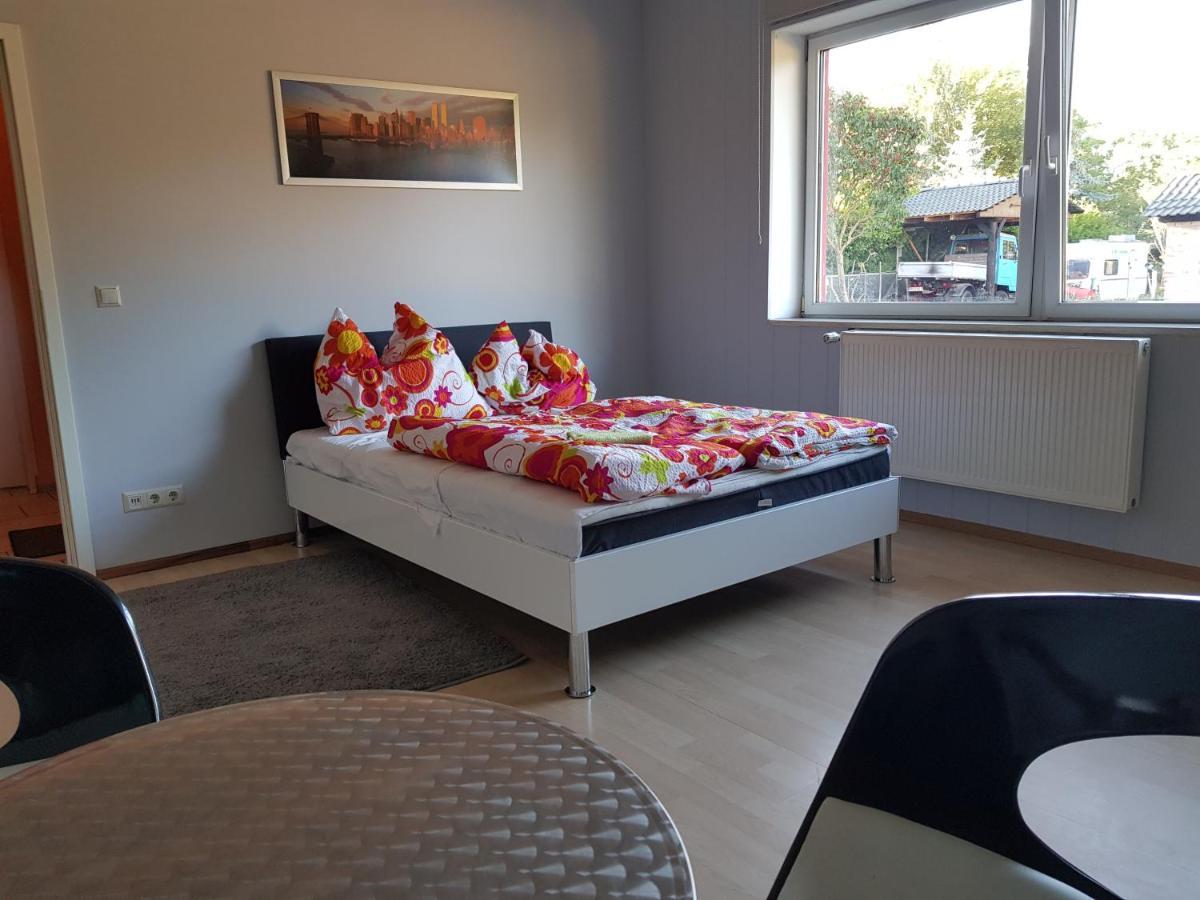 Zimmervermietung Zahn Baalberge Exterior foto
